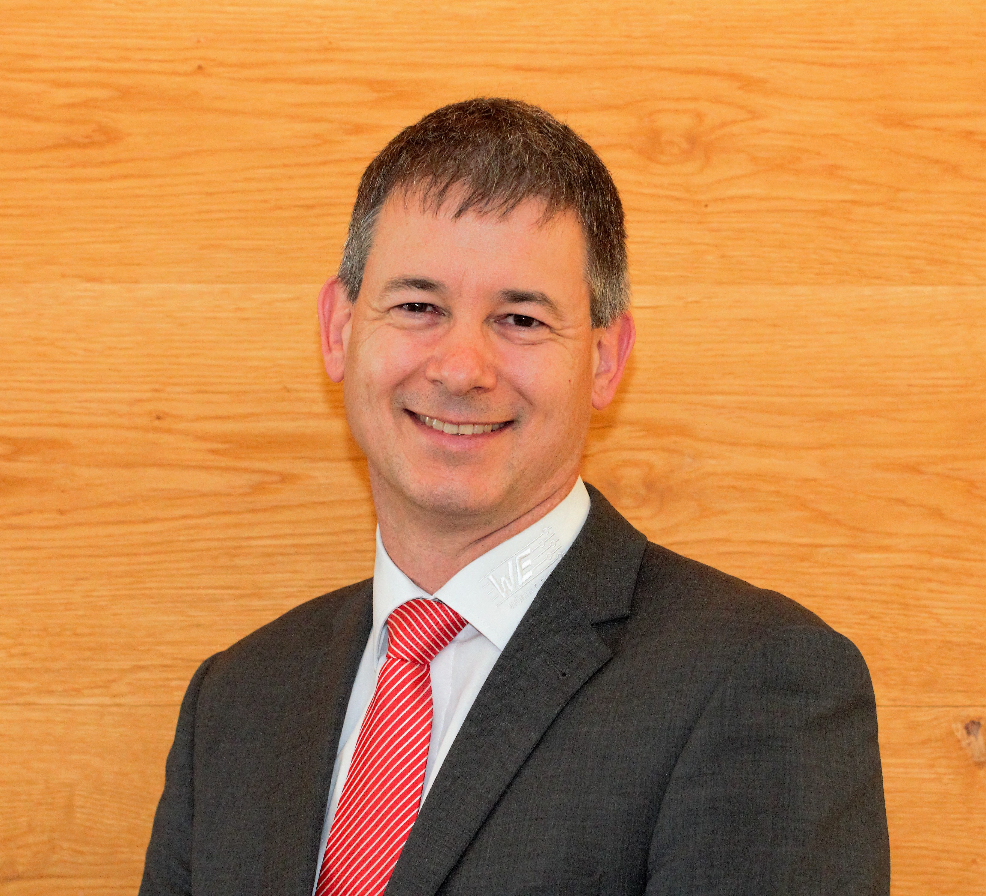 Profile picture: Robert Schillinger - Field Application Engineer, Sales