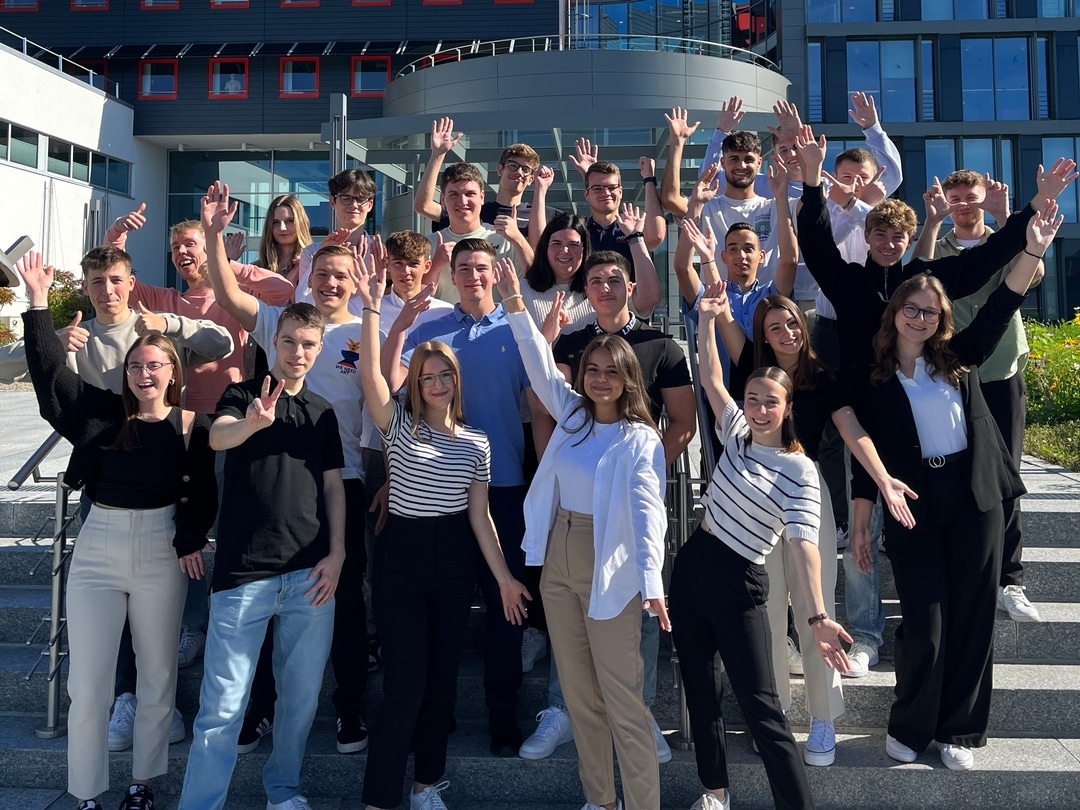 Ein Gruppenbild der Auszubildenden 2023