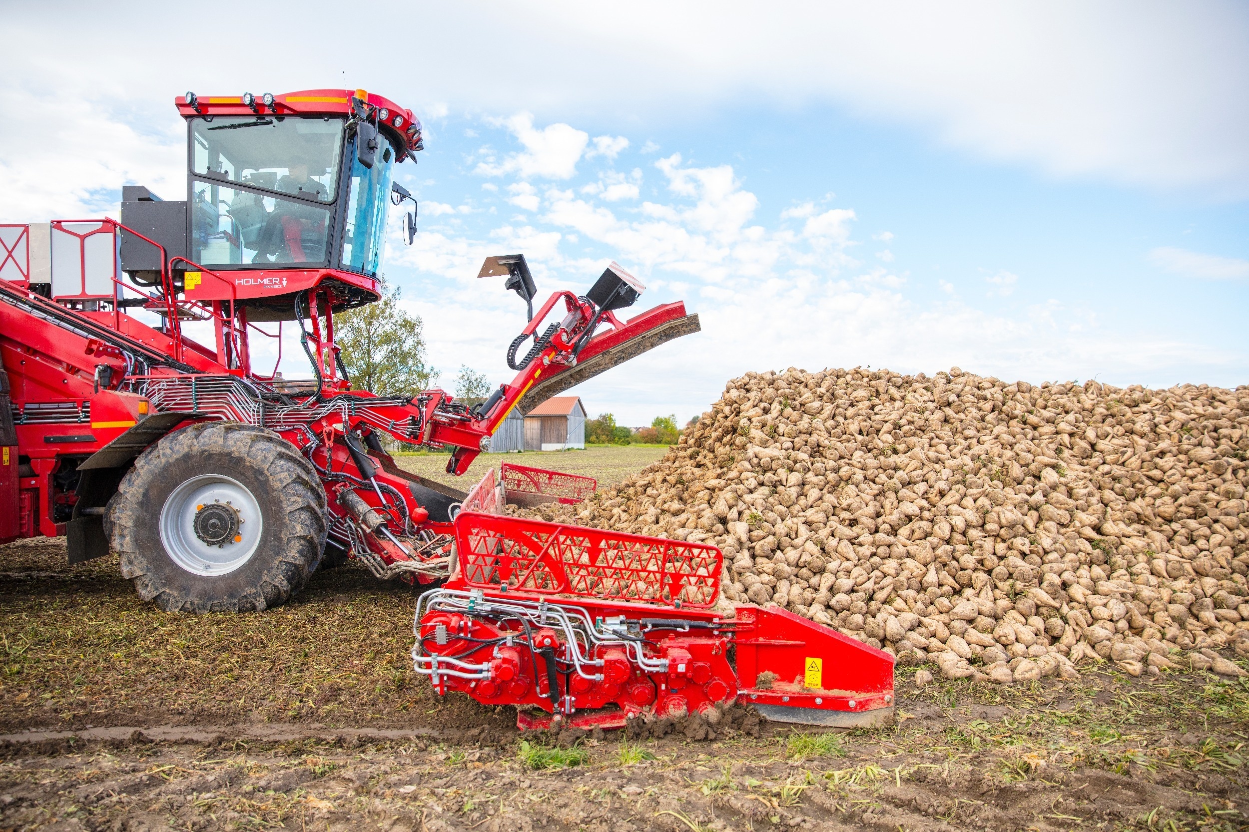 Referenzbild Terra Felis 3 von Holmer Terra Felis 3 von Holmer bei der Zuckerrübenernte