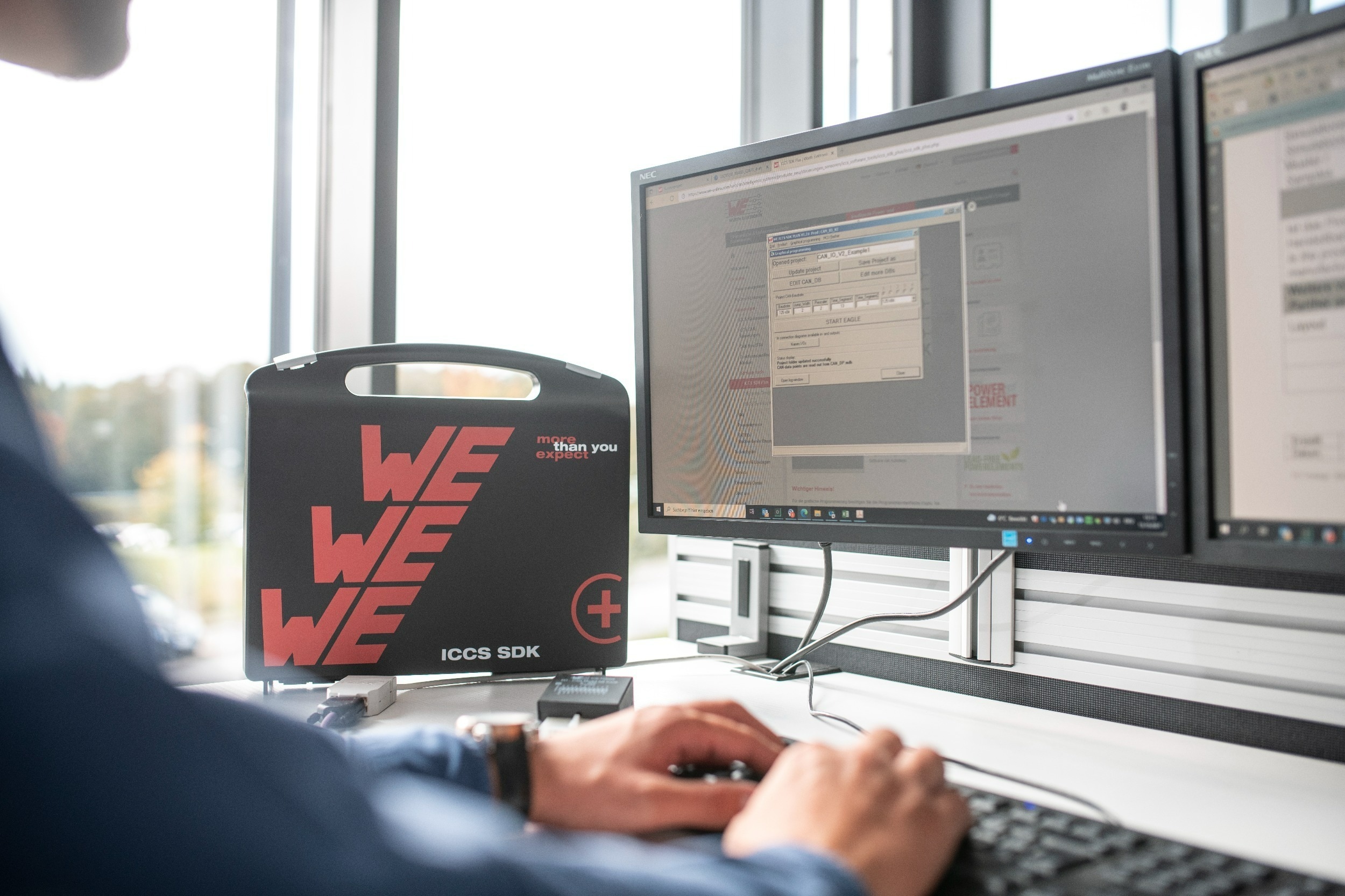 Programming with the ICCS SDK Plus Developer programmed with the software tool ICCS SDK Plus